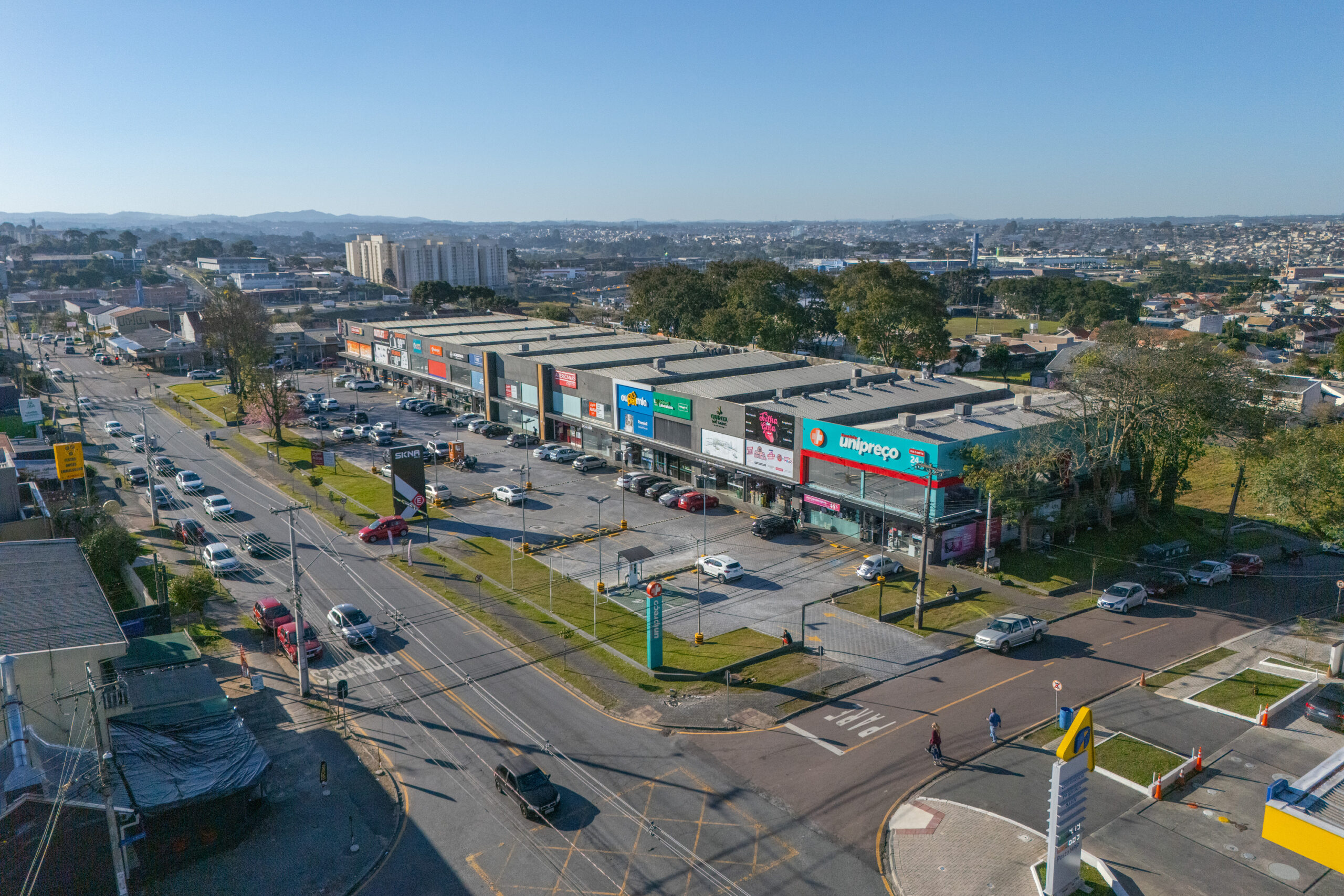 Centro Comercial Flores Bueno